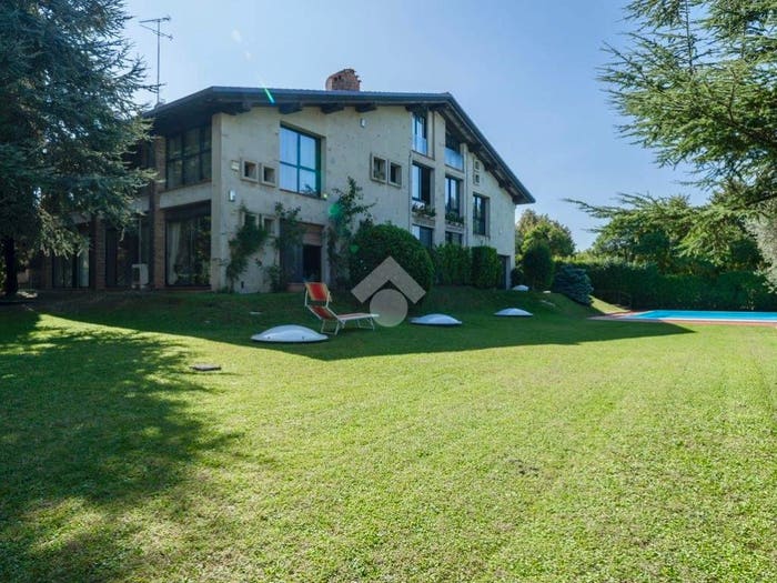 Appartamento trilocale in vendita in Via Mincio, Rivoltella, Desenzano del Garda