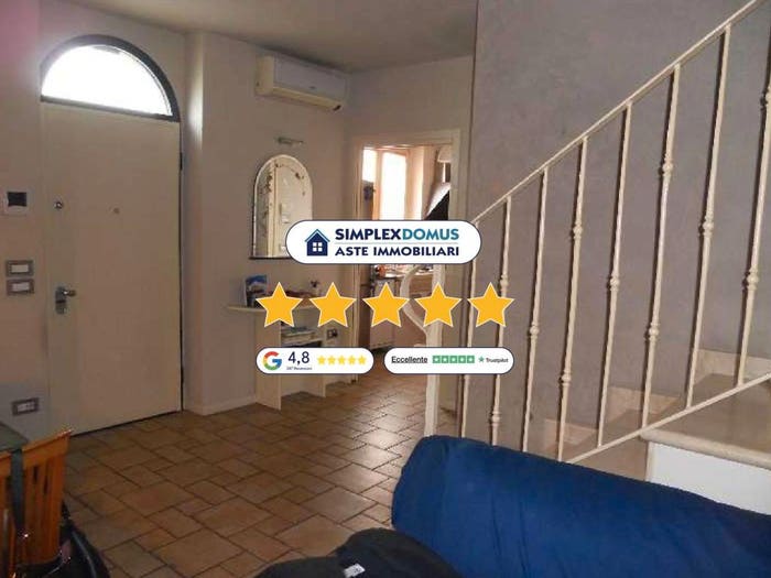 Appartamento trilocale in vendita in Via Trento, Ospitaletto