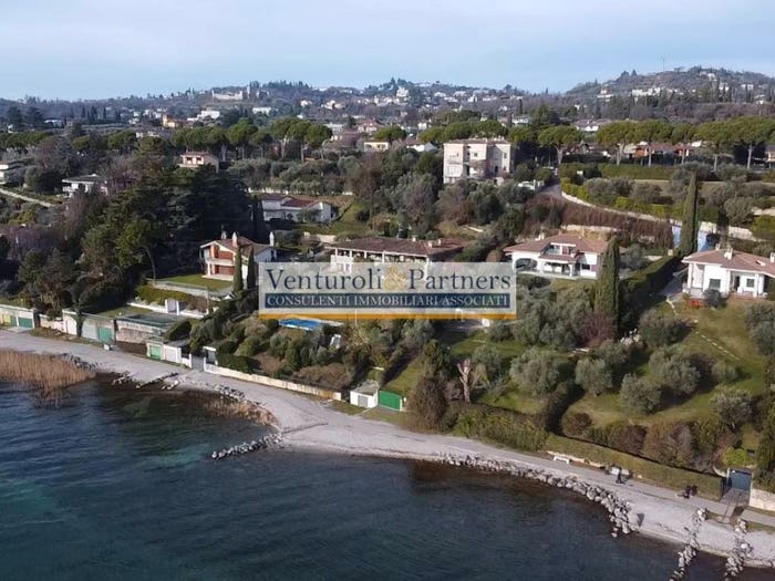 Casa con 6 locali in vendita in Via Antonio Meucci, Centro, Padenghe sul Garda