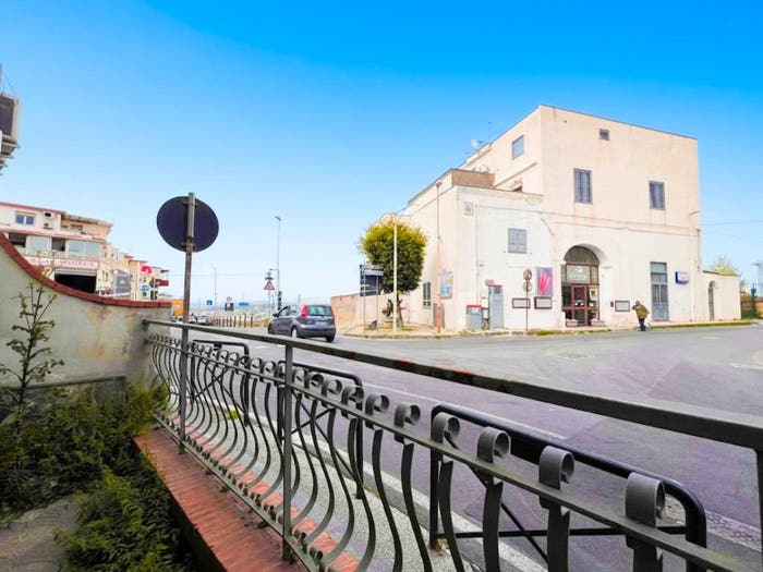 Appartamento trilocale in vendita in Corso Giuseppe Garibaldi, Monte di Procida