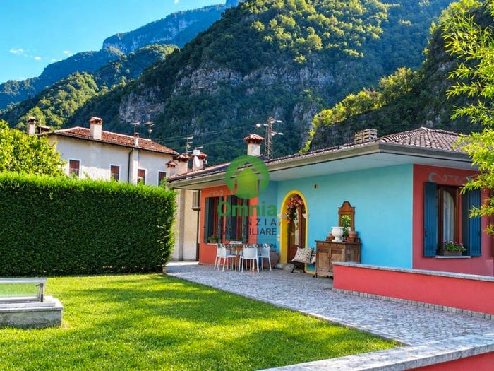Appartamento quadrilocale in vendita in Via San Gaetano, San Gaetano, Valbrenta