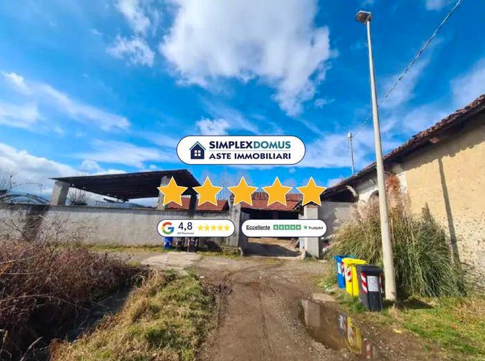 Casa con 6 locali in vendita in Str Coasso, Ciriè