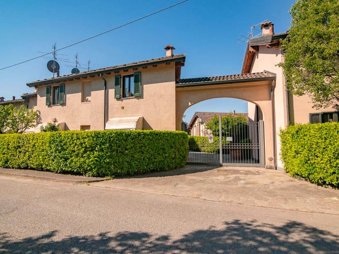 Appartamento trilocale in vendita in Via Carlo Ambrogio Mezzabarba, Torretta Martinetta San Grato, Lodi