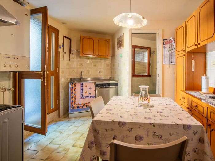 Appartamento trilocale in vendita in Via Esterna di Fontebranda, San Domenico Fontebranda, Siena