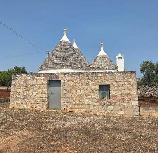 Casa quadrilocale in vendita in Contrada Bugello, Campanile Fumarola Cavalleriza, Ostuni