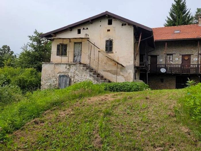 Casa trilocale in vendita in Loc Dogli, Giusvalla
