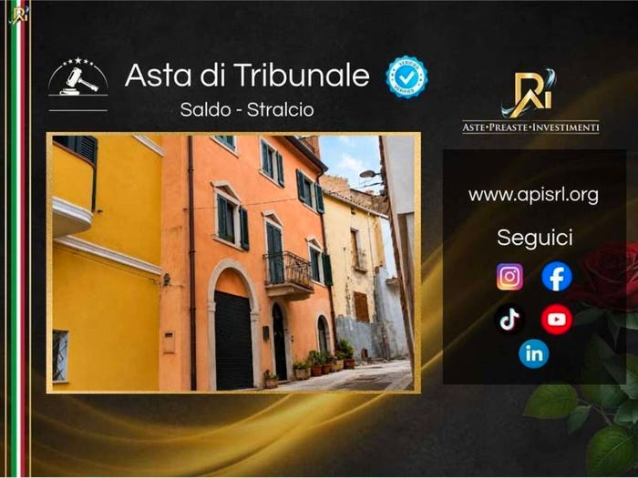 Casa con 6 locali in vendita in via del Gigilio, Bono