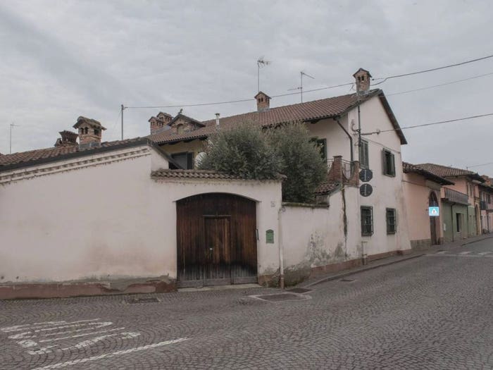 Casa quadrilocale in vendita in Via Torino, Centro, Casalgrasso