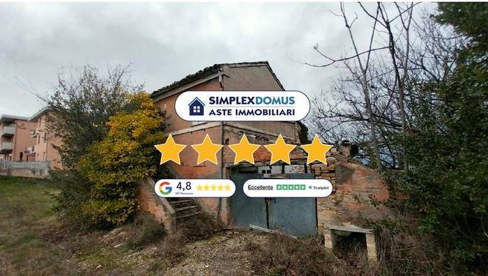 Casa trilocale in vendita in Madonna di Loreto, Centro, Monte San Giusto