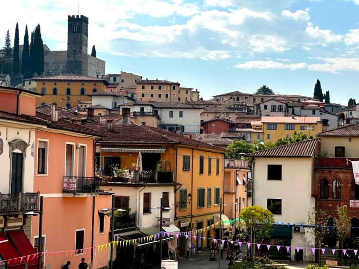 Appartamento con 6 locali in vendita in Centro, Barga