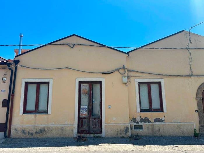 Casa quadrilocale in vendita in Via Trinità, Capo Milazzo, Milazzo