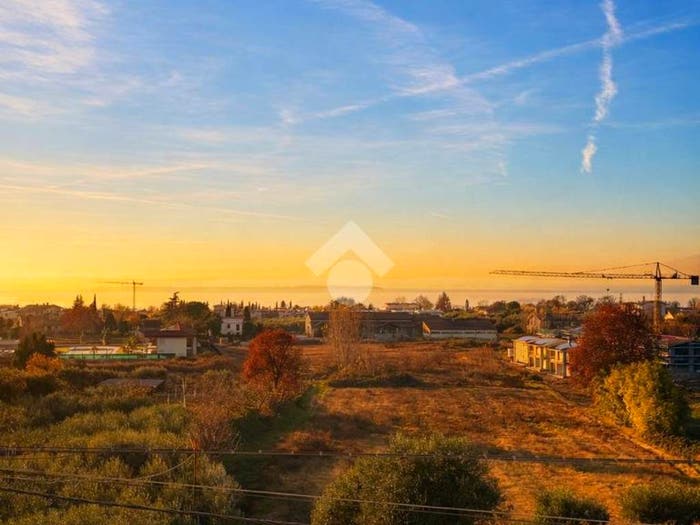 Casa con 6 locali in vendita in Località Pissarole, Lazise