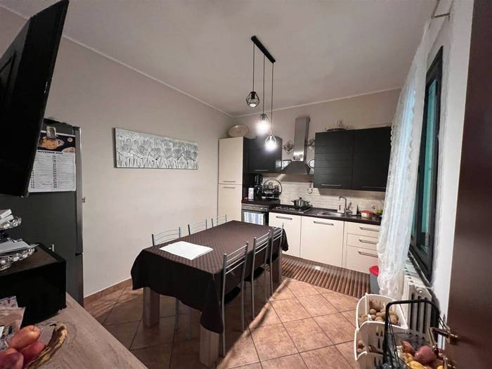 Casa bilocale in vendita in Centro, Busto Garolfo