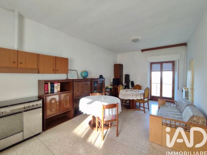 Casa con 6 locali in vendita in Via Contrada Santa Caterina, Centro, Staffolo