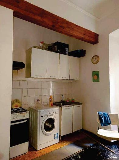 Appartamento trilocale in vendita in Via Del Lagaccio, Lagaccio, Genova