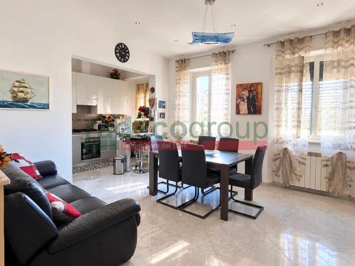 Appartamento quadrilocale in vendita in Corso Giuseppe Mazzini, Porta a Mare Mazzini, Livorno