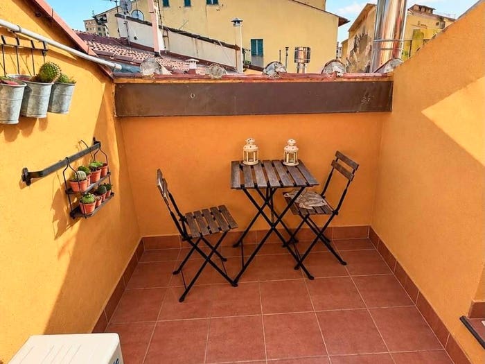 Appartamento monolocale in vendita in Via Magenta, Cisternone, Livorno