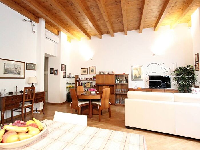 Appartamento bilocale in vendita in Piazza Vittorio Emanuele, Centro, Nerviano