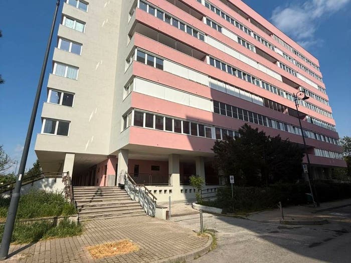 Appartamento trilocale in vendita in Via dei Pini, Centro, Pieve Emanuele