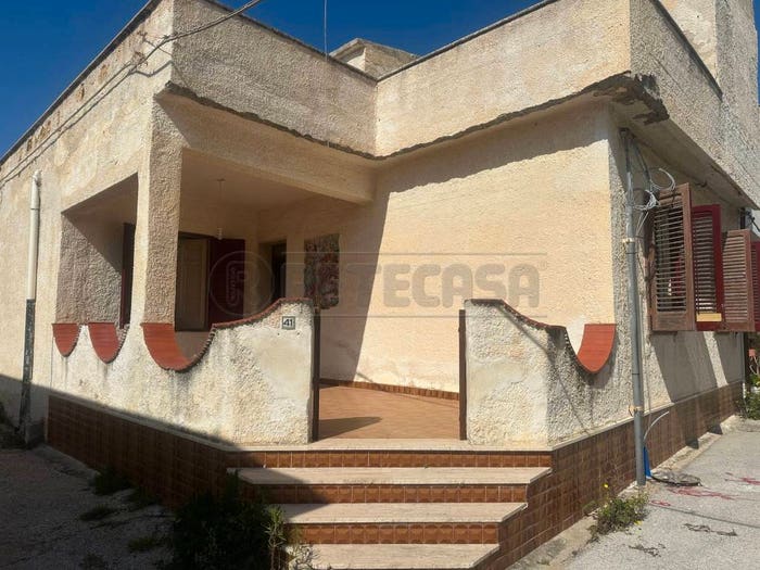 Casa con 6 locali in vendita in Tre Fontane, Campobello di Mazara