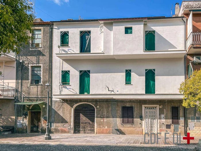 Appartamento bilocale in vendita in Viale Stanislao Aureli, Moricone