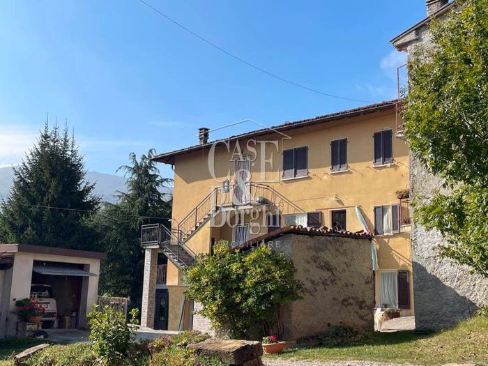 Appartamento quadrilocale in vendita in Centro, Romagnese