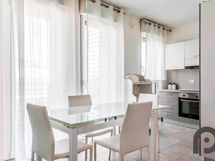 Appartamento trilocale in vendita in Via Varesina, Certosa, Milano