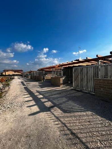 Casa trilocale in vendita in Via dei Pioppi, Capena