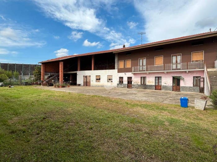 Casa con 5 locali in vendita in Via Tre Marzo, Betlemme, Chivasso