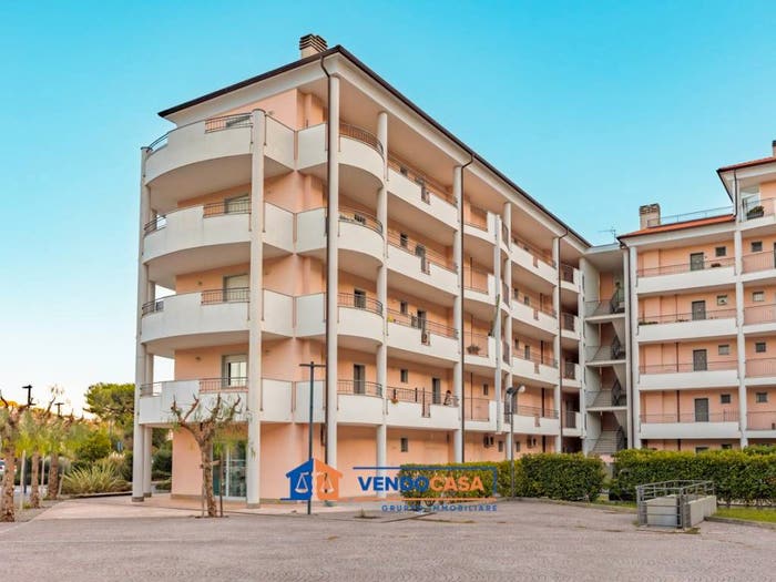 Appartamento bilocale in vendita in Via Camillo Benso di Cavour, Marina Di Andora, Andora