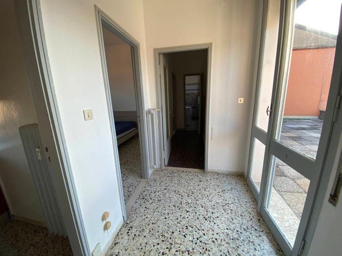 Appartamento trilocale in affitto in Via del Borgo di San Pietro, Irnerio, Bologna