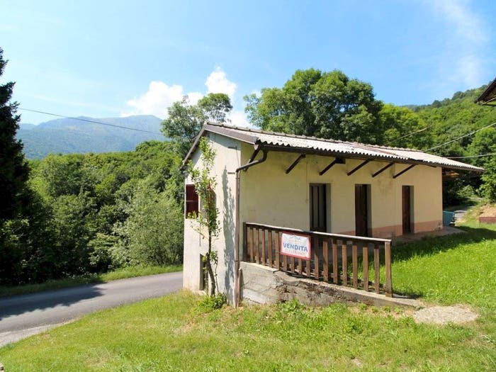 Casa trilocale in vendita in Via Agliasco, Centro, Paesana