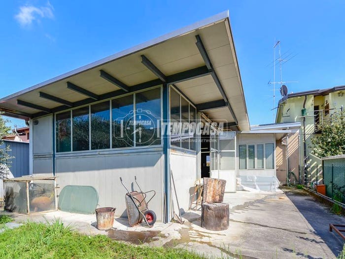 Casa quadrilocale in vendita in Via Filippo Turati, Arconi, Cantù