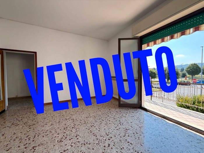 Appartamento con 6 locali in vendita in Centro, Villa d'Adda