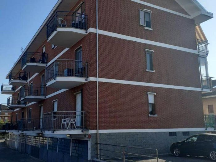 Casa monolocale in vendita in Via Santorre Santarosa, Centro, None