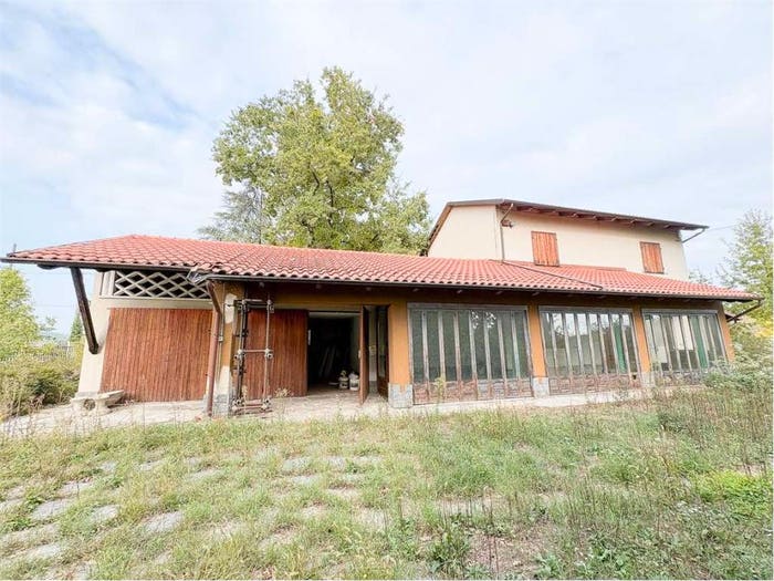 Casa quadrilocale in vendita in Corso Novembre, Dusino San Michele