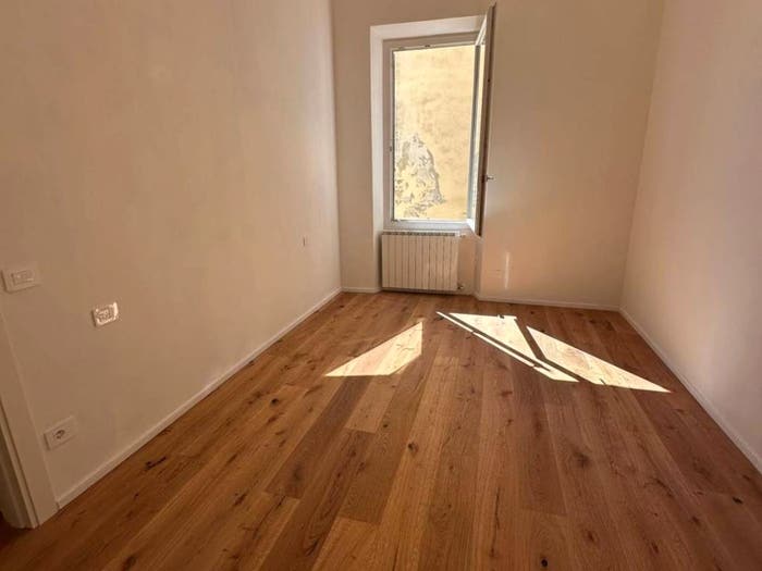 Appartamento trilocale in vendita in Via Antonio Pacinotti, Campo di Marte, Firenze