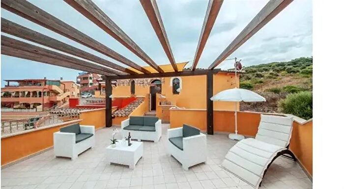 Appartamento trilocale in vendita in Località Terra Bianca, Castelsardo