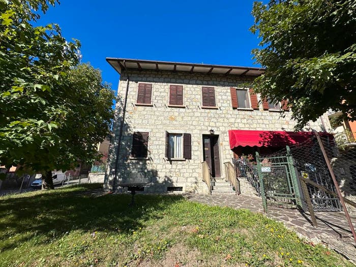 Casa con 5 locali in vendita in Centro, Pavullo nel Frignano