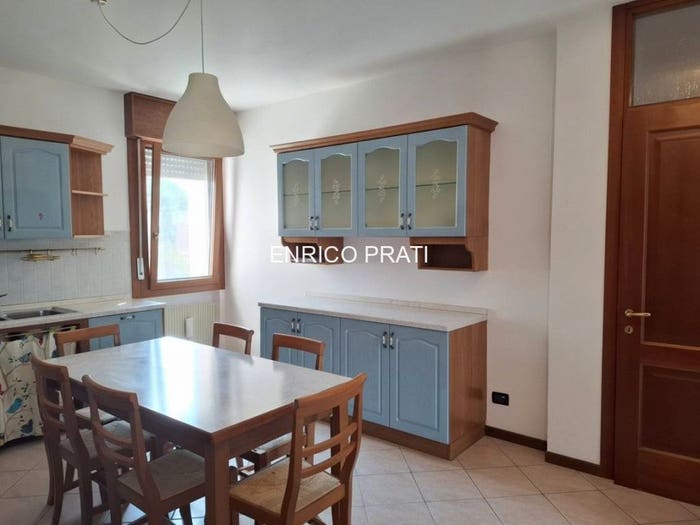 Appartamento trilocale in vendita in Strada Cartigliana, Centro, Bassano del Grappa