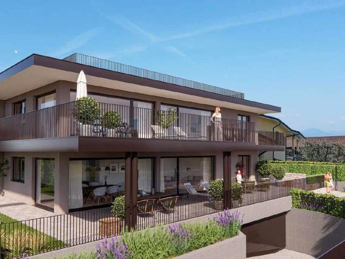 Casa con 6 locali in vendita in Piazza Giacomo Matteotti, Centro, Bardolino