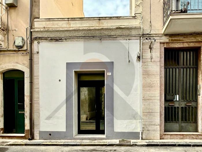 Appartamento quadrilocale in vendita in Via Megara, Centro, Augusta
