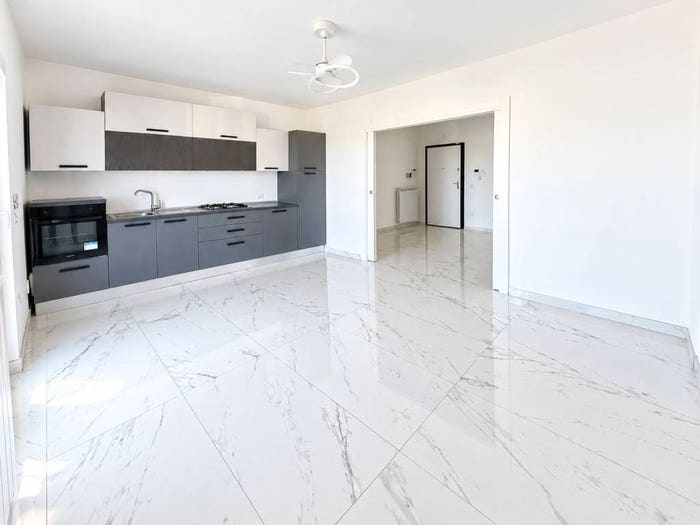 Appartamento trilocale in vendita in Via Nazionale Appia, San Tammaro