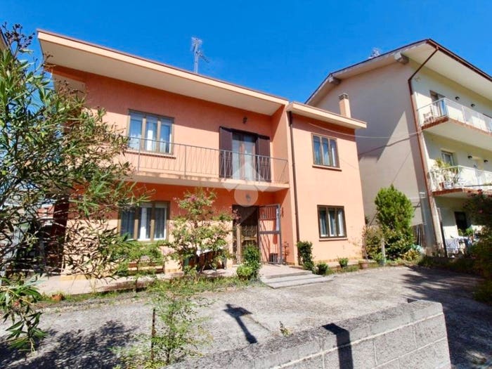 Appartamento con 5 locali in vendita in Via Tarvisio, Centro, Lignano Sabbiadoro