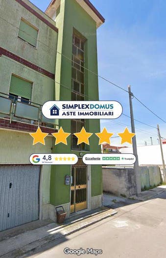 Appartamento con 6 locali in vendita in Via Sant'Angelo, Trepuzzi