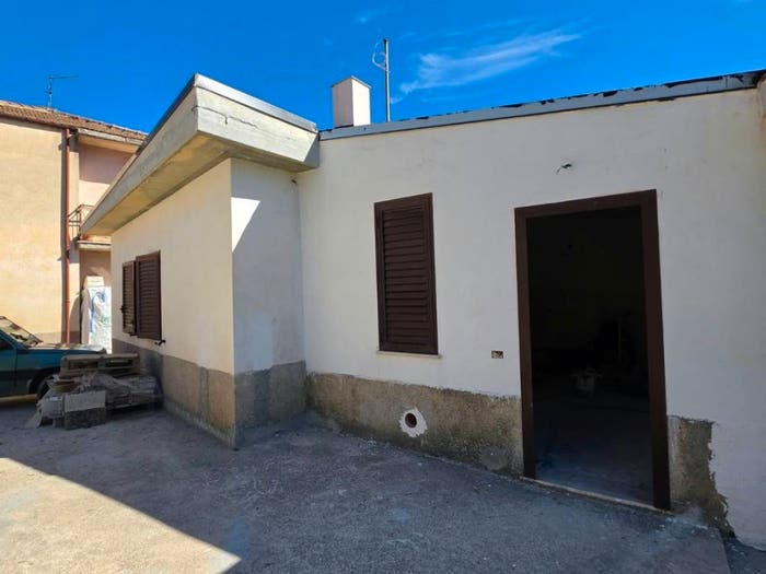 Appartamento trilocale in vendita in Via Andrea Palladio, Centro, Isernia