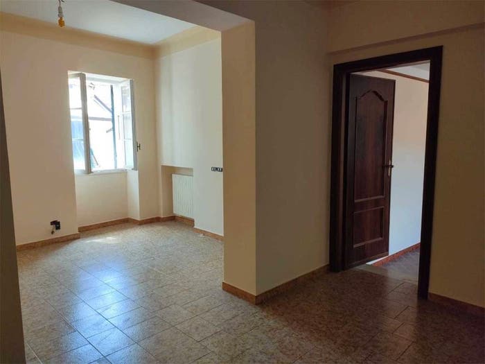 Casa con 5 locali in vendita in Borgo Sant'Agata Borgo d'Oneglia Costa d'Oneglia, Imperia