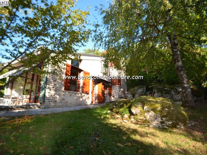 Casa con 6 locali in vendita in Contrada Ca' Montagna, San Zeno, San Zeno di Montagna