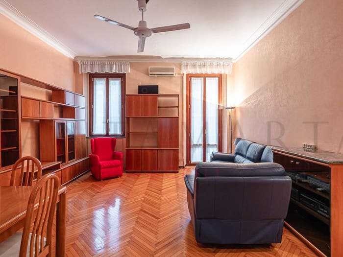 Appartamento quadrilocale in vendita in Via Carlo Farini, Isola, Milano