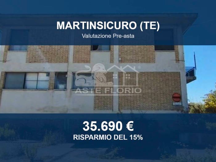 Appartamento con 6 locali in vendita in Via Roma, Centro, Martinsicuro